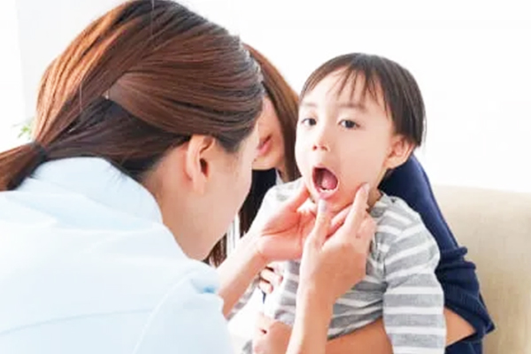 歯の生え変わり時期に行う子どもの矯正治療